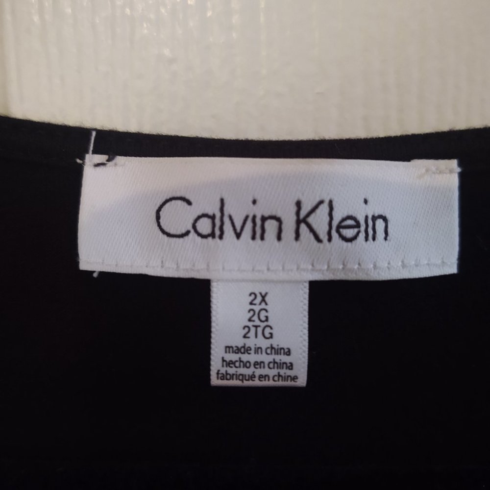 Calvin Klein V-Neck Lace Up Tunic - Picture 4 of 4